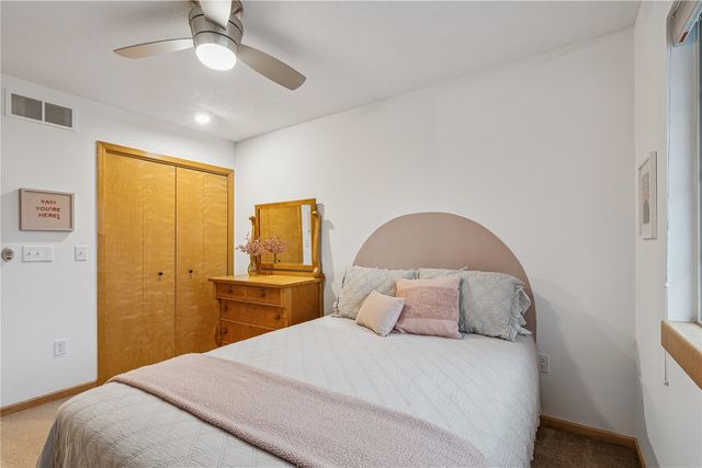 2325 Mulberry Street 6, Coralville, IA 52241