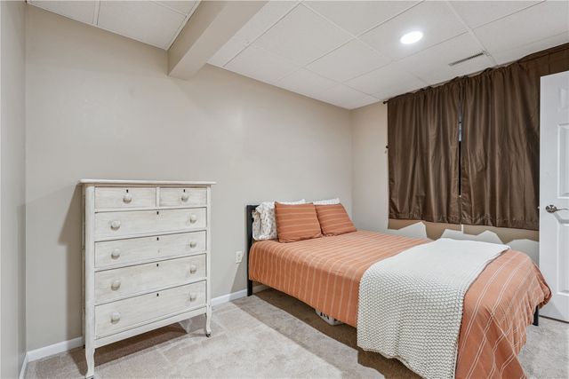 2325 Mulberry Street 6, Coralville, IA 52241