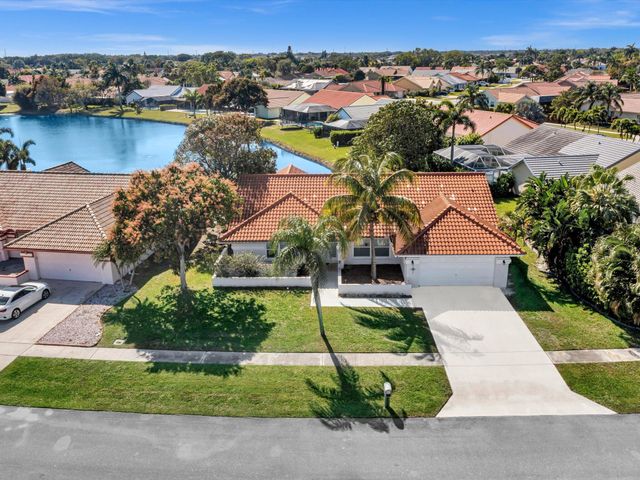 9393 Laurel Green Drive, Boynton Beach, FL 33437