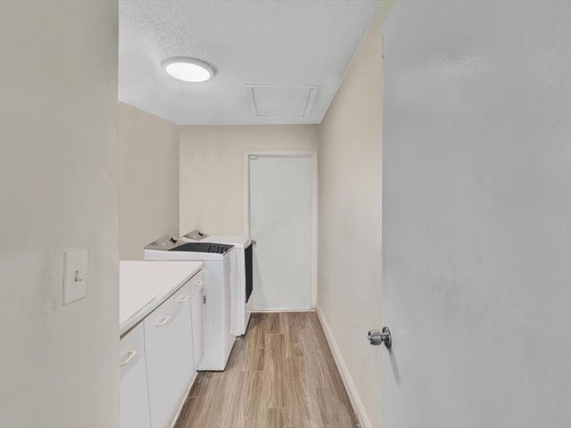 9393 Laurel Green Drive, Boynton Beach, FL 33437