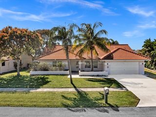9393 Laurel Green Drive, Boynton Beach, FL 33437