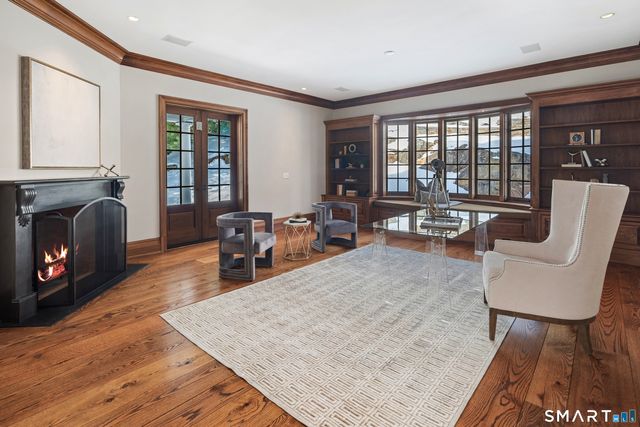 10 Cross Road, Darien, CT 06820