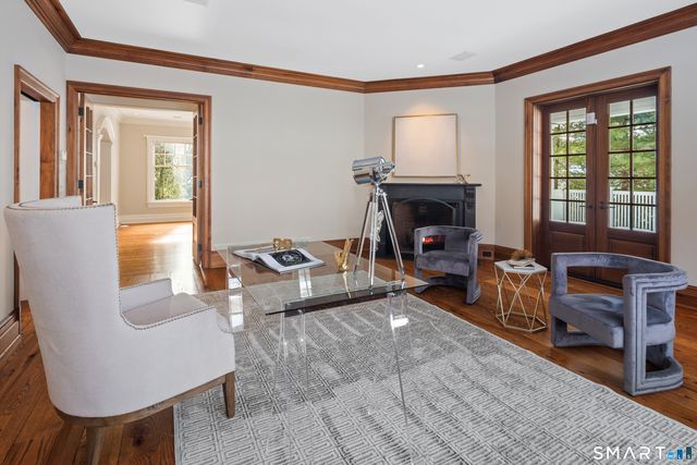 10 Cross Road, Darien, CT 06820