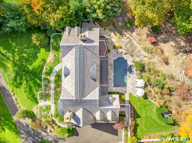 10 Cross Road, Darien, CT 06820