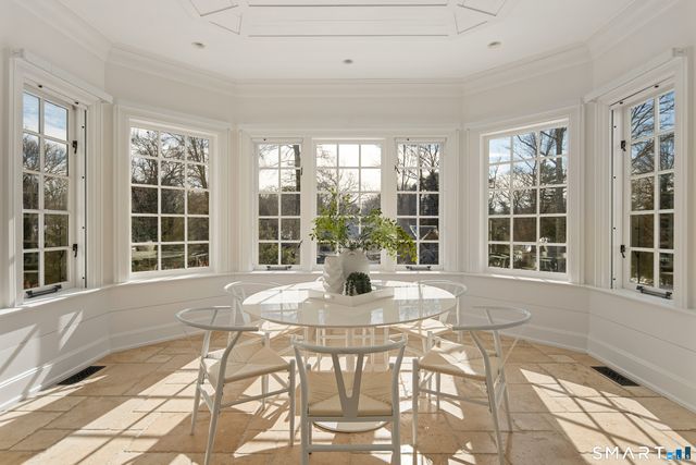 10 Cross Road, Darien, CT 06820