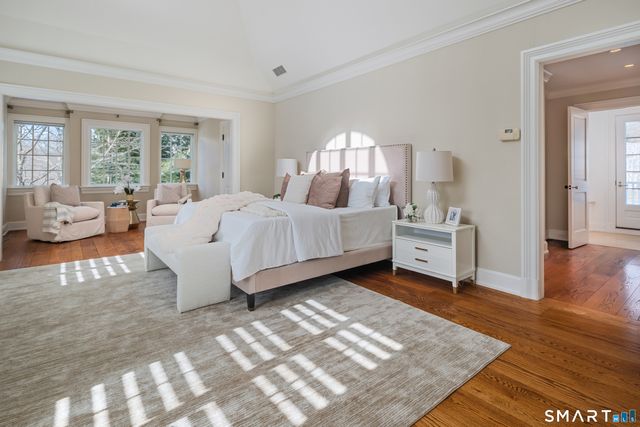 10 Cross Road, Darien, CT 06820