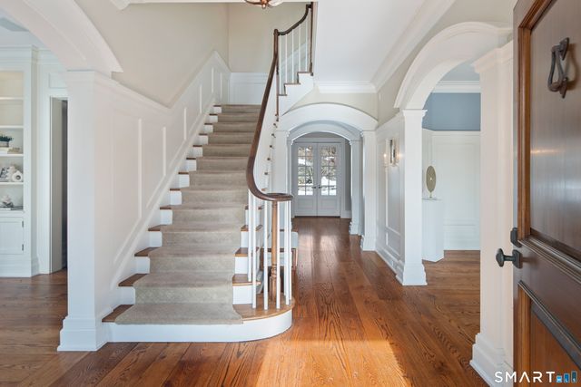 10 Cross Road, Darien, CT 06820