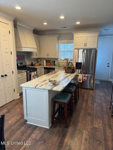 203 Bur Oak Cove, Oxford, MS 38655