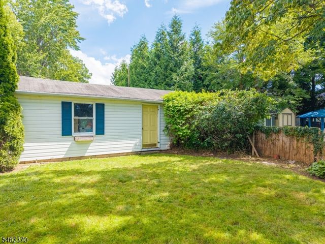 326 Rea Ave, Hawthorne Boro, NJ 07506