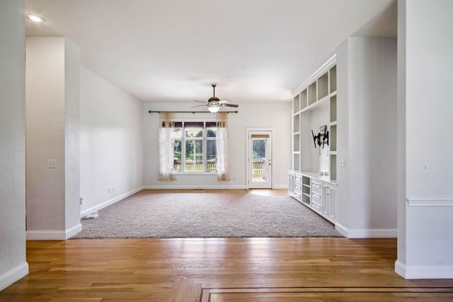 5998 S Parkhaven Lane, Springfield, MO 65810