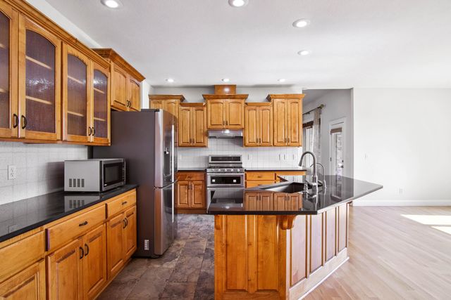 5998 S Parkhaven Lane, Springfield, MO 65810