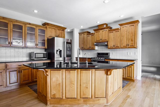 5998 S Parkhaven Lane, Springfield, MO 65810