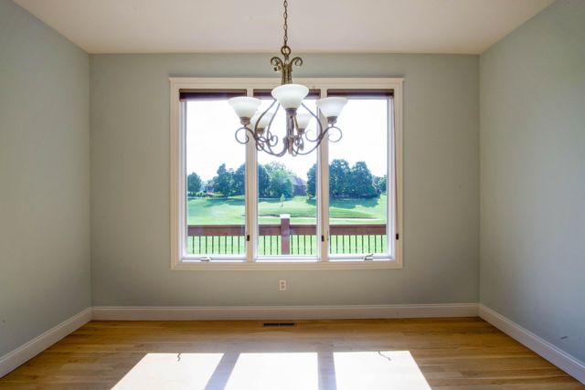 5998 S Parkhaven Lane, Springfield, MO 65810