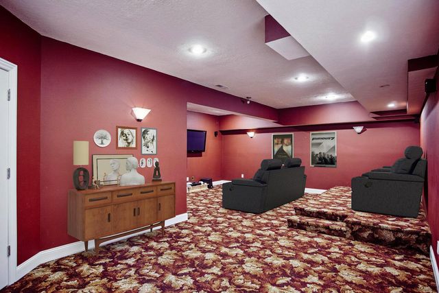 5998 S Parkhaven Lane, Springfield, MO 65810