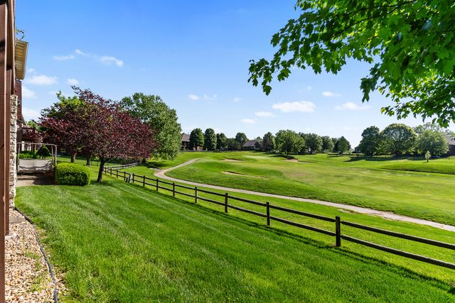 5998 S Parkhaven Lane, Springfield, MO 65810