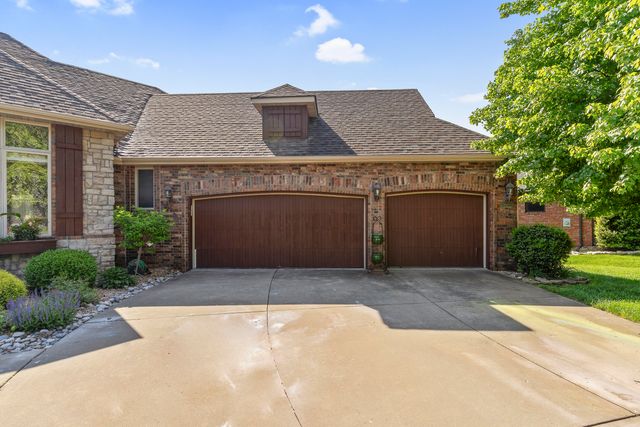 5998 S Parkhaven Lane, Springfield, MO 65810