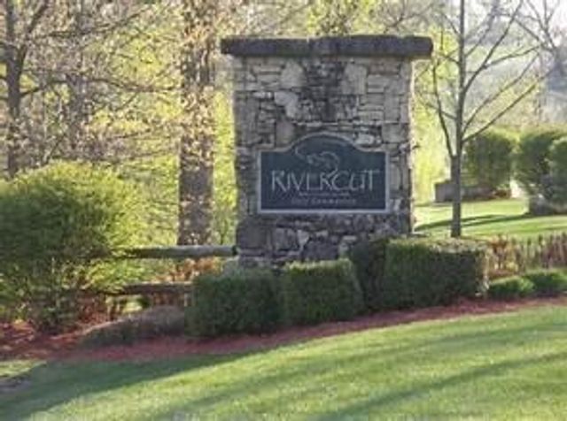 5998 S Parkhaven Lane, Springfield, MO 65810