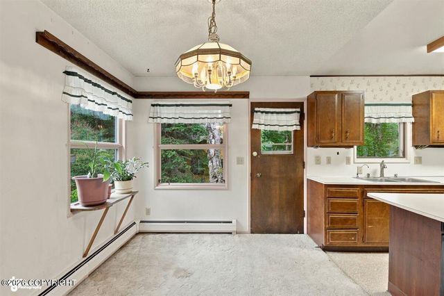 2416 Spurr Lane, Anchorage, AK 99501