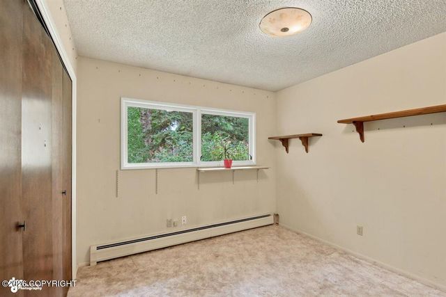 2416 Spurr Lane, Anchorage, AK 99501