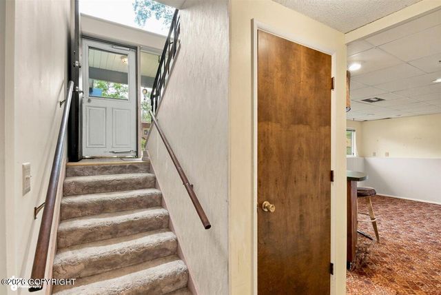 2416 Spurr Lane, Anchorage, AK 99501