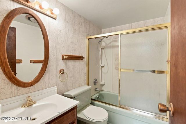 2416 Spurr Lane, Anchorage, AK 99501
