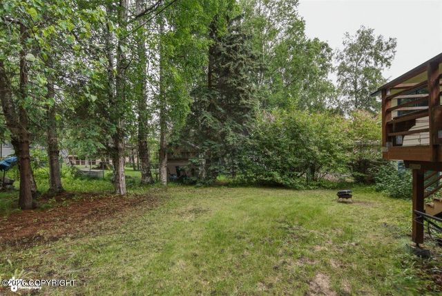 2416 Spurr Lane, Anchorage, AK 99501