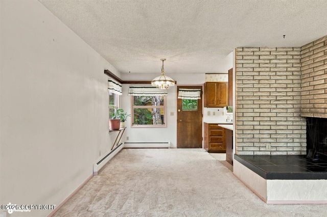 2416 Spurr Lane, Anchorage, AK 99501