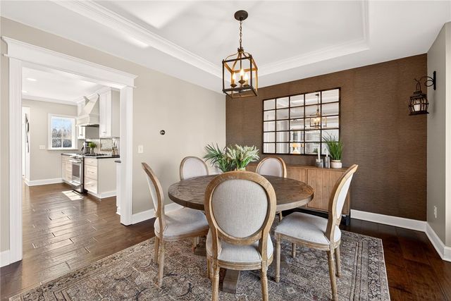 33 Sunrise Hill, Pittsford, NY 14534