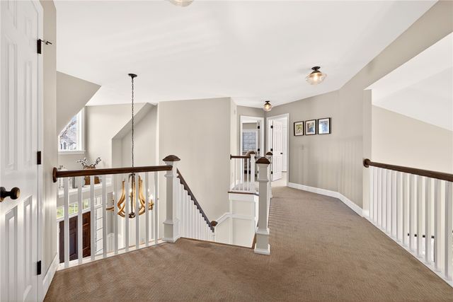 33 Sunrise Hill, Pittsford, NY 14534