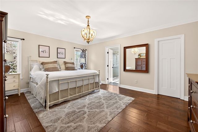 33 Sunrise Hill, Pittsford, NY 14534