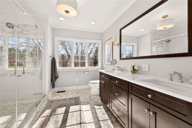 33 Sunrise Hill, Pittsford, NY 14534