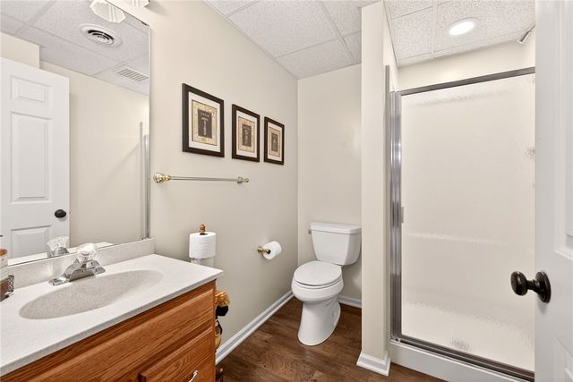 33 Sunrise Hill, Pittsford, NY 14534