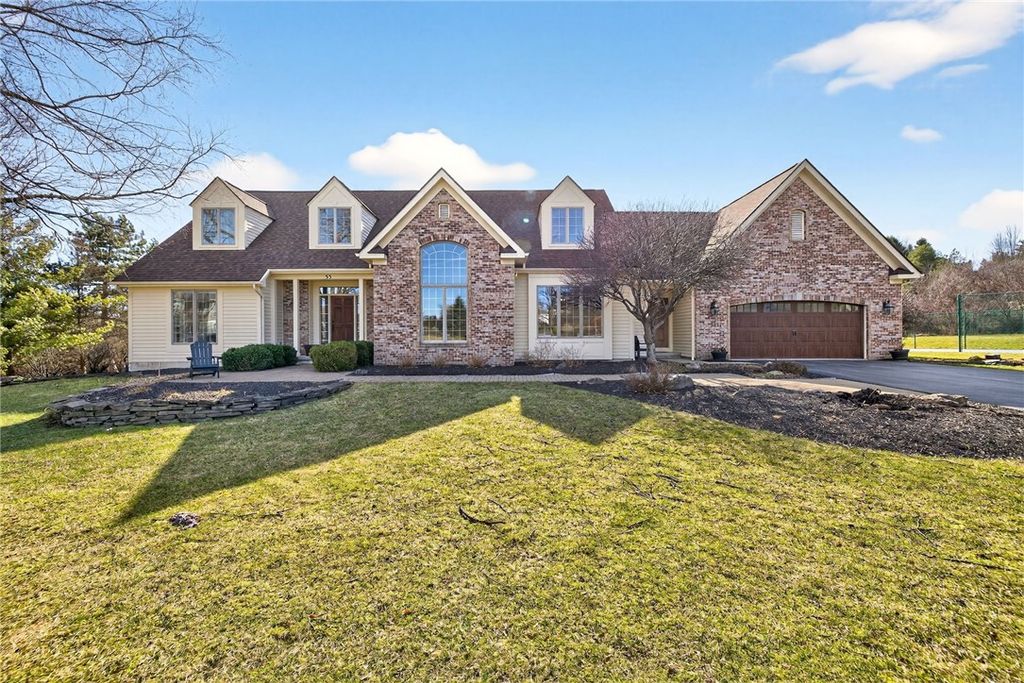 33 Sunrise Hill, Pittsford, NY 14534