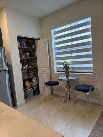 11094 W 33rd Way, Hialeah, FL 33018