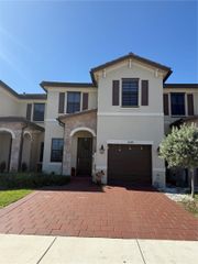 11094 W 33rd Way, Hialeah, FL 33018