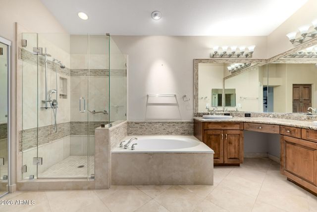 648 S ROANOKE Street, Gilbert, AZ 85296