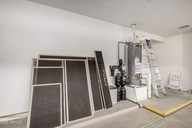 648 S ROANOKE Street, Gilbert, AZ 85296