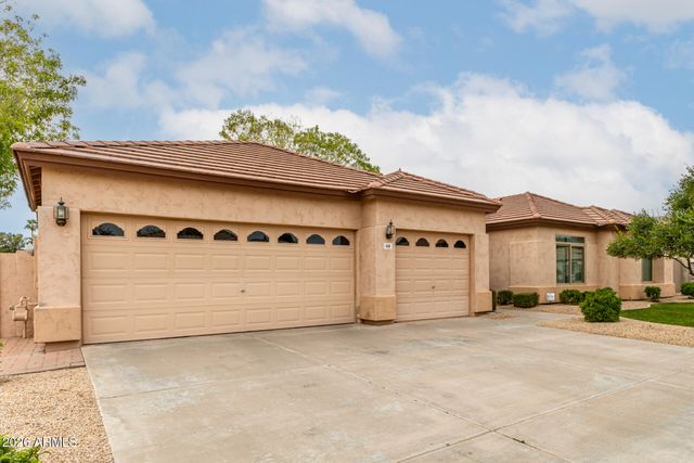 648 S ROANOKE Street, Gilbert, AZ 85296