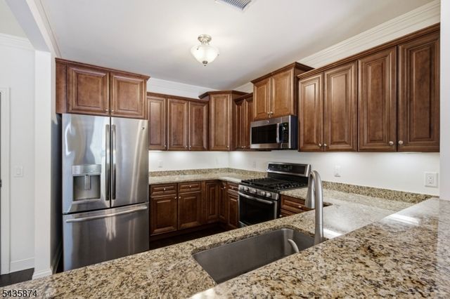4206 Hoover Ln 206, Rockaway Twp., NJ 07885