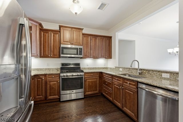 4206 Hoover Ln 206, Rockaway Twp., NJ 07885