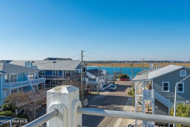 15 Nathan Street Unit 307, Wrightsville Beach, NC 28480