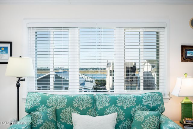 15 Nathan Street Unit 307, Wrightsville Beach, NC 28480