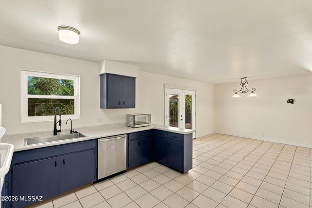 2544 W Calle Tonala, Tucson, AZ 85745