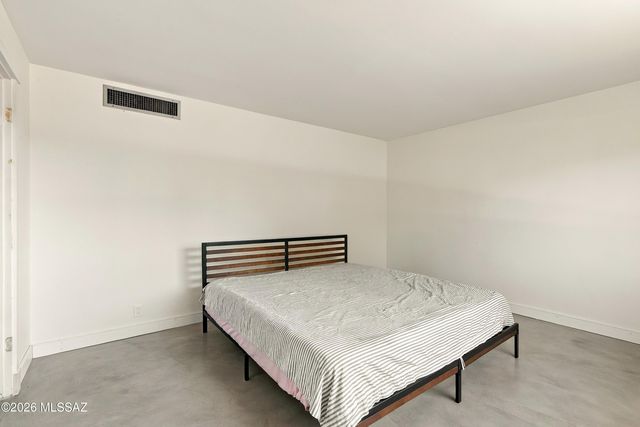 2544 W Calle Tonala, Tucson, AZ 85745