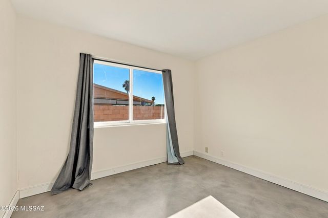 2544 W Calle Tonala, Tucson, AZ 85745
