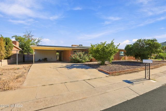 2544 W Calle Tonala, Tucson, AZ 85745