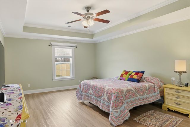 530 Roper Way, Walland, TN 37886