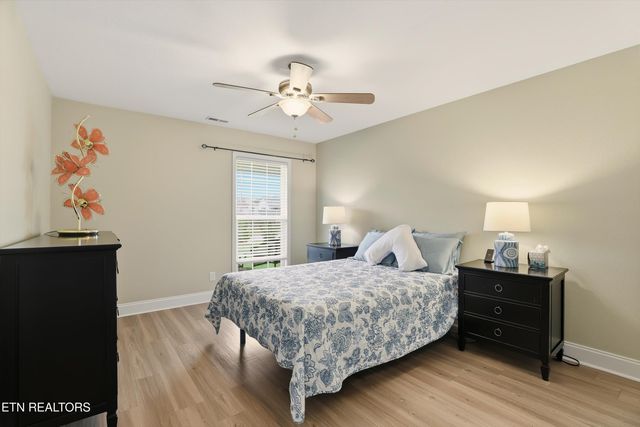 530 Roper Way, Walland, TN 37886