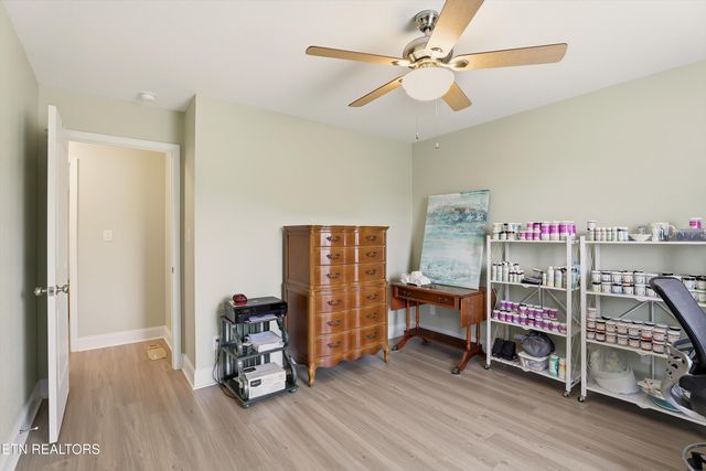 530 Roper Way, Walland, TN 37886