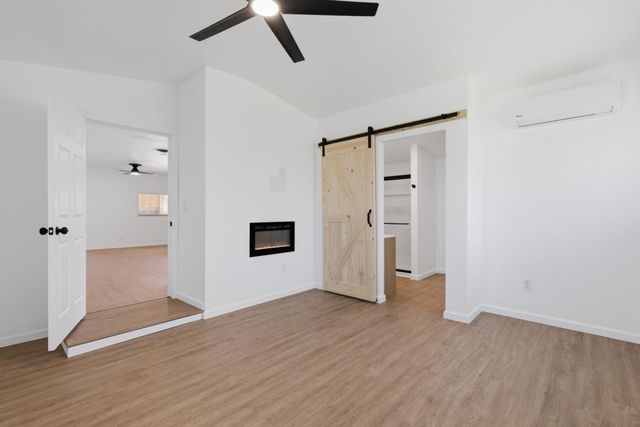 404 Mesa St, Wheatland, CA 95692